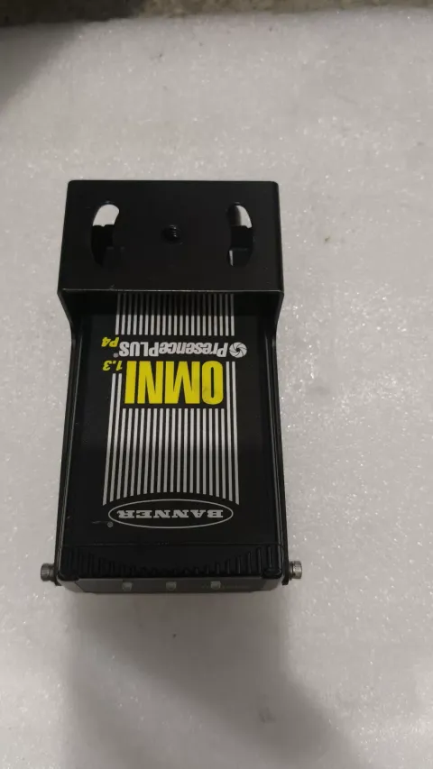 Banner Engineering P4O1.3R / 75316 Industrial Sensor product photo 3
