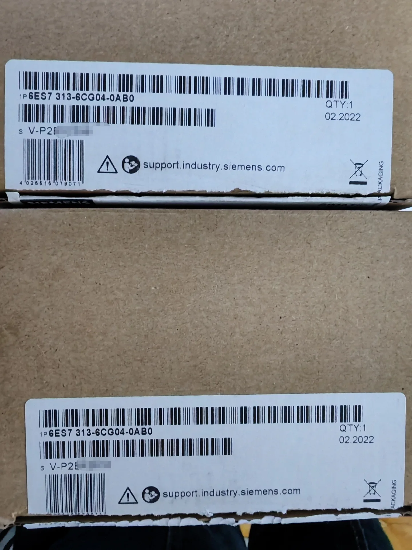Siemens 6ES7313-6CG04-0AB0 Industrial Automation Component — product photo 1 of 5