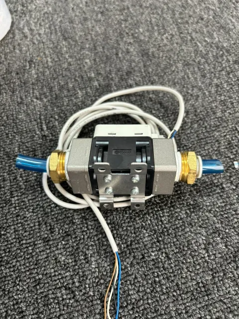 White Label PFMB7102-04-C-M Industrial Sensor product photo 3