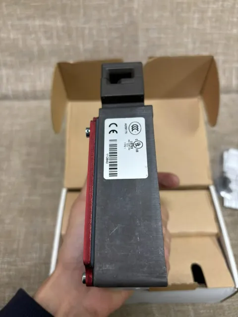 White Label TZ1RE024MVFG-RC1925 / ID-No. 089465 Industrial Sensor product photo 7