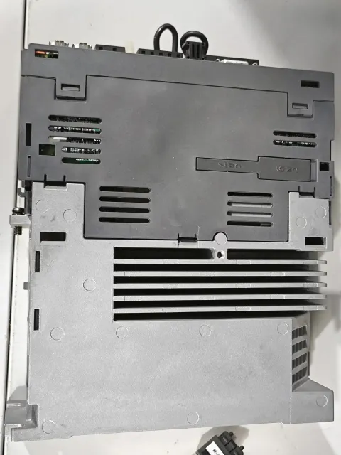 White Label MR-J4-70B-RJ Motor & Drive Component product photo 2