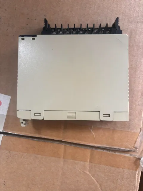Omron C200H-ID212 Industrial Automation Component product photo 2