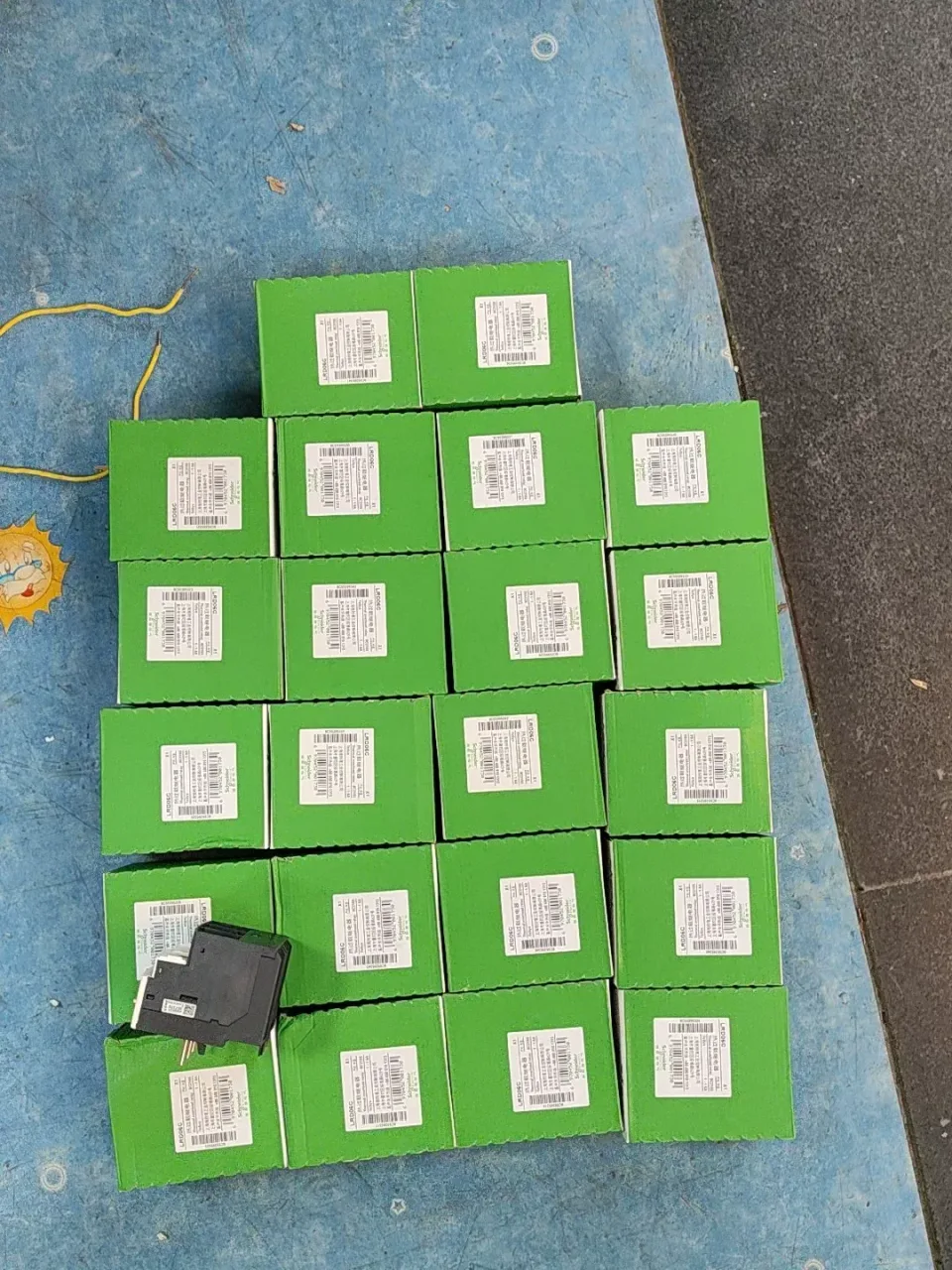 Schneider Electric LRD06C Industrial Relay product photo 1