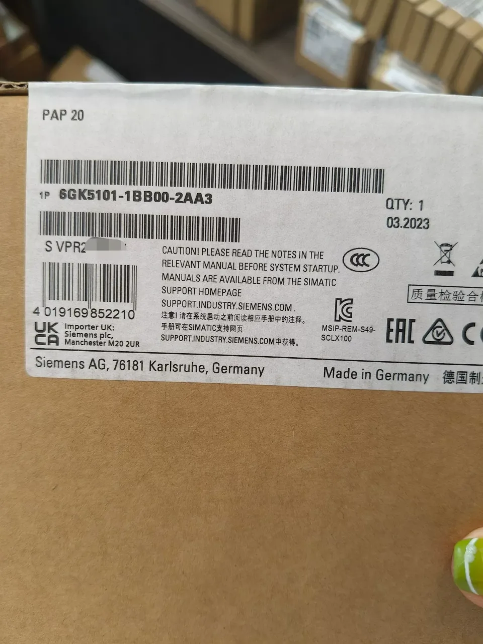 Siemens 6GK5 101-1BB00-2AA3 Industrial Automation Component product photo 1