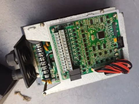 ZONCN / Shanghai Zhongchen Z8400-5R5G-BF Motor & Drive Component product photo 4