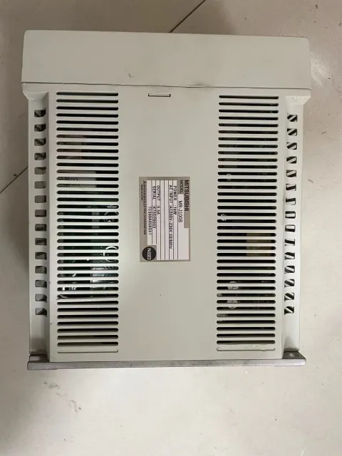 Mitsubishi Electric MR-J100B Motor & Drive Component product photo 2