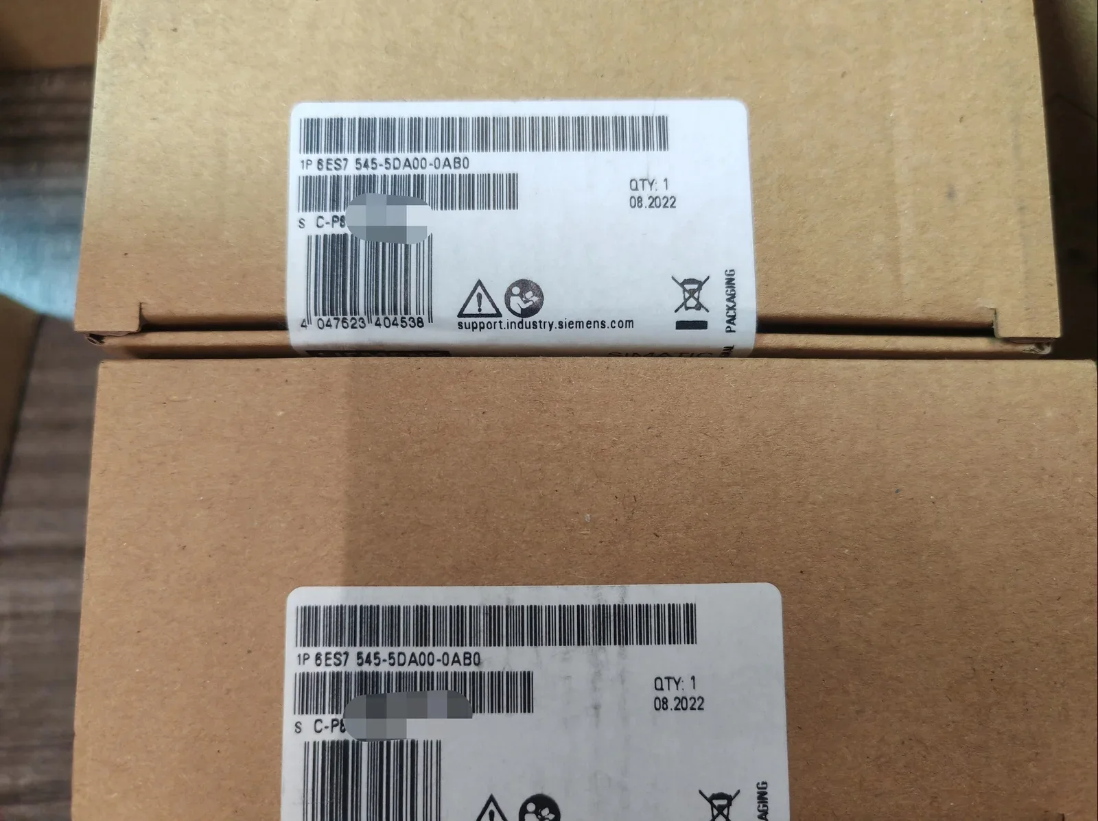 Siemens 6ES7545-5DA00-0AB0 Industrial Automation Component — product photo 1 of 2