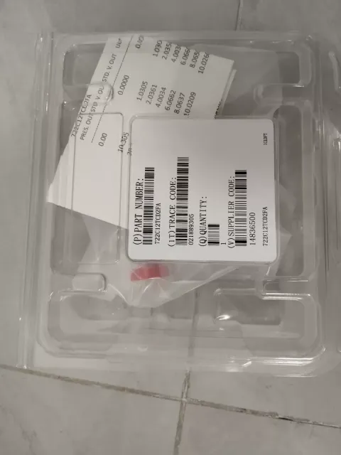 MKS 722C12TCD2FA Industrial Sensor product photo 3