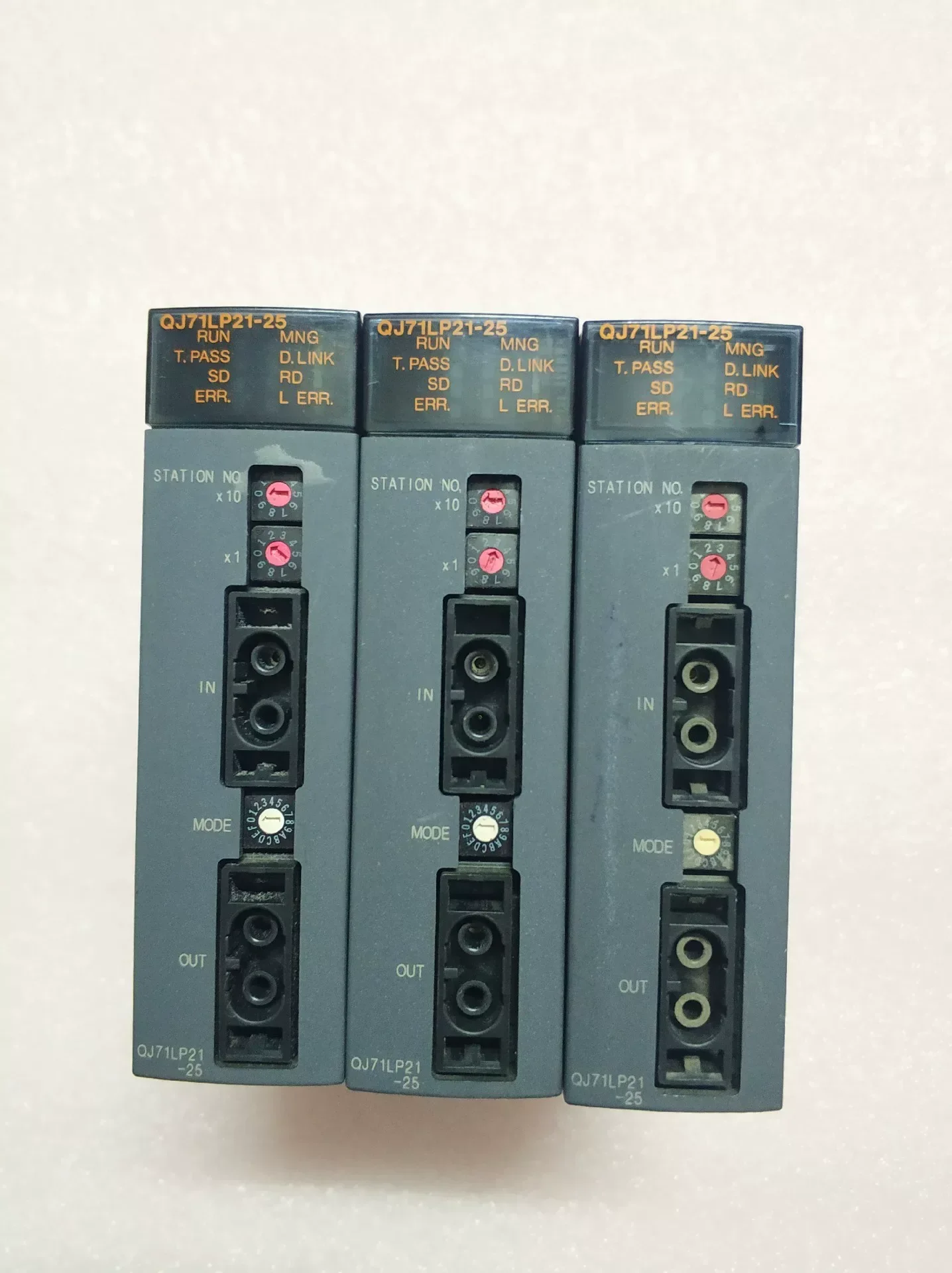 Mitsubishi Electric QJ71LP21-25 Industrial Automation Component — product photo 1 of 11