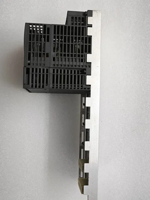 Mitsubishi Electric Q00UJCPU Industrial Automation Component — product photo 30 of 37