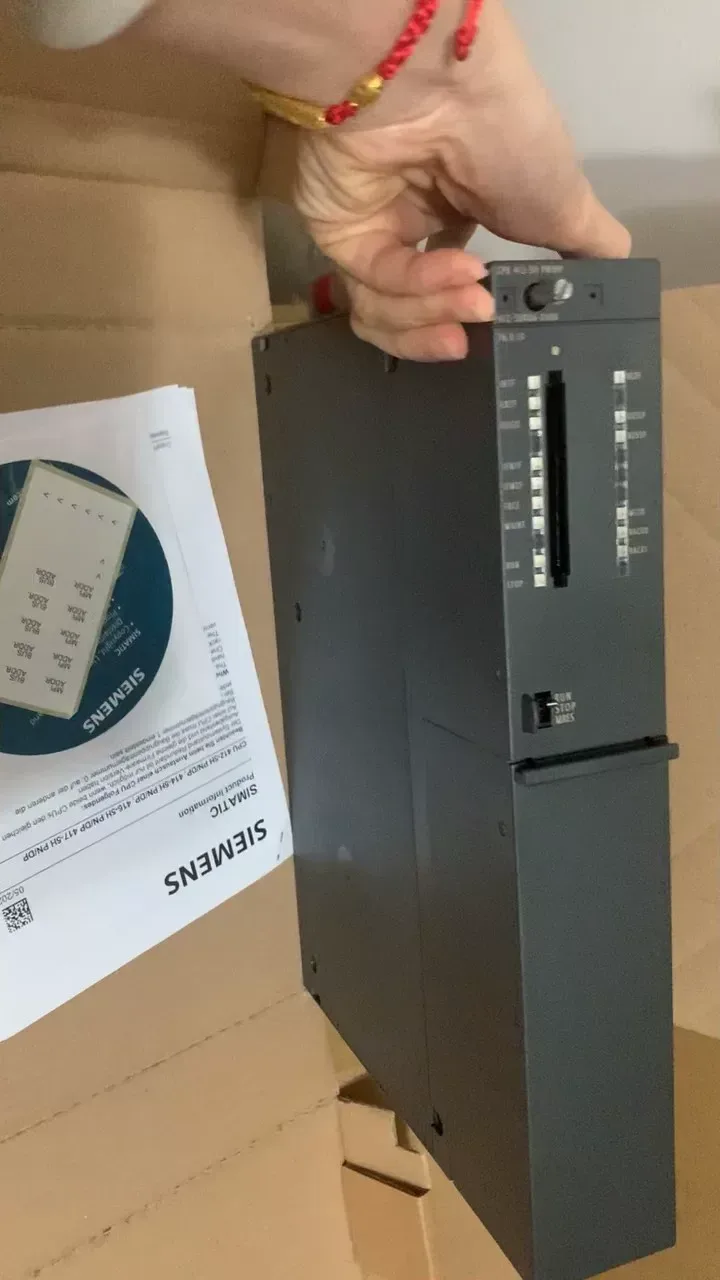 Siemens 6ES7412-5HK06-0AB0 Industrial Automation Component — product photo 1 of 13