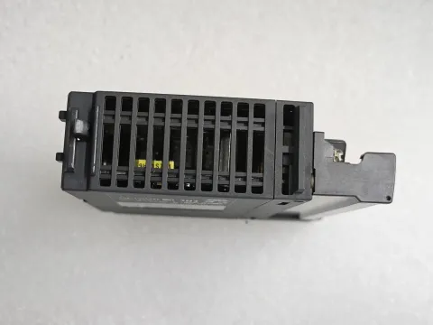 Mitsubishi Electric Q64AD Industrial Automation Component — product photo 24 of 72