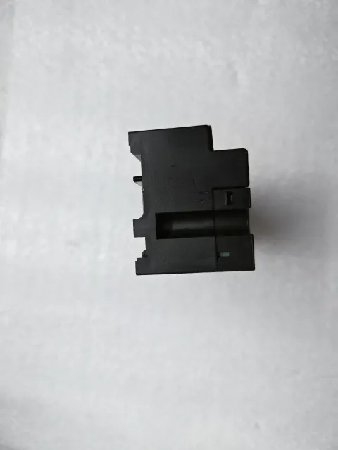 Mitsubishi Electric AJ65SBT-62DA Industrial Automation Component product photo 5