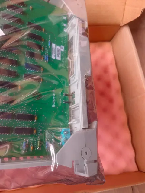 Honeywell 51304481-150 Industrial Automation Component — product photo 4 of 18