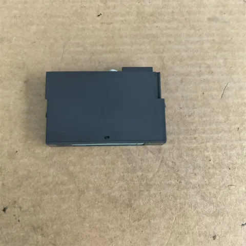 Siemens 6ES7 135-4FB52-0AB0 Industrial Automation Component product photo 3