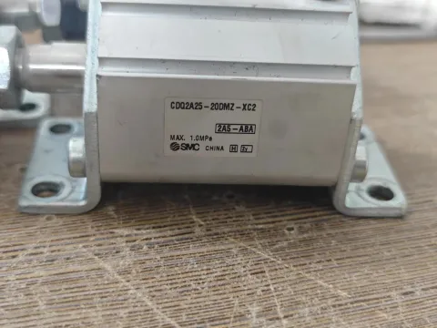 SMC CDQ2A25-20DMZ-XC2 Industrial Automation Component product photo 2