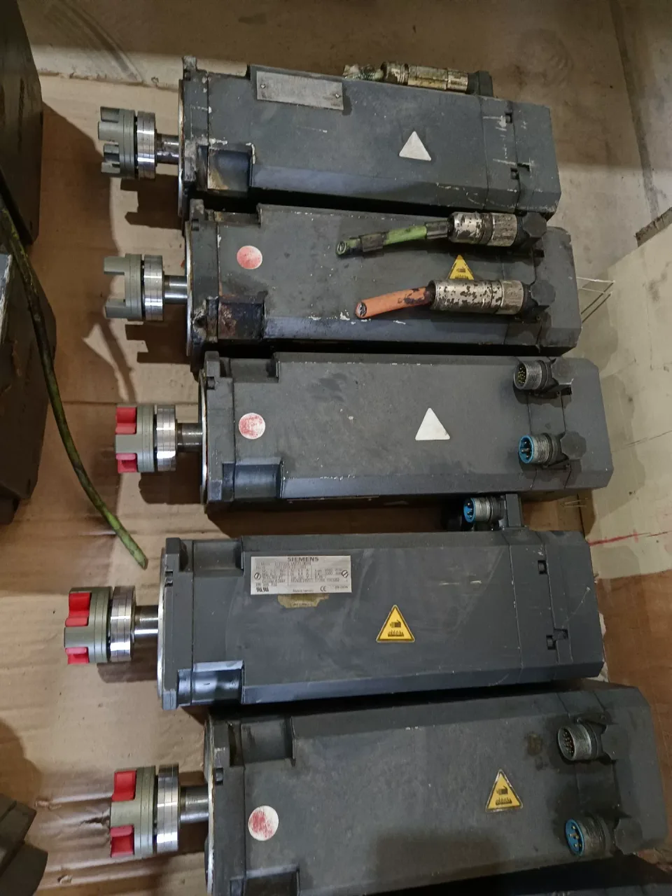 Siemens 1FT6064-1AF71-3EH1 Motor & Drive Component product photo 1