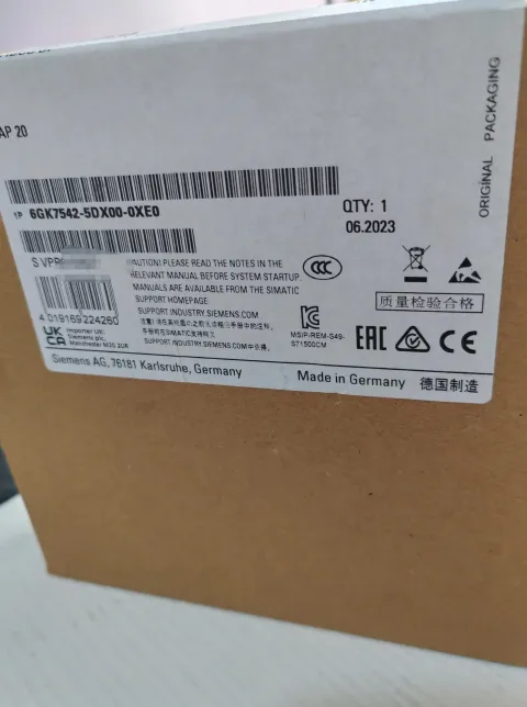 Siemens 6GK7542-5DX00-0XE0 Industrial Automation Component — product photo 2 of 17