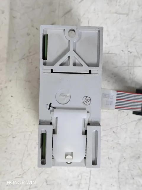 Mitsubishi Electric FX5-16EYR/ES Industrial Relay — product photo 5 of 17