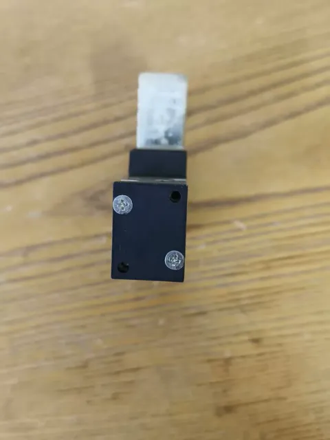 SMC VK332V-5DZ-M5 Industrial Automation Component product photo 6