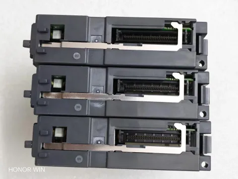Mitsubishi Electric Q68DAVN PLC Module — product photo 21 of 31