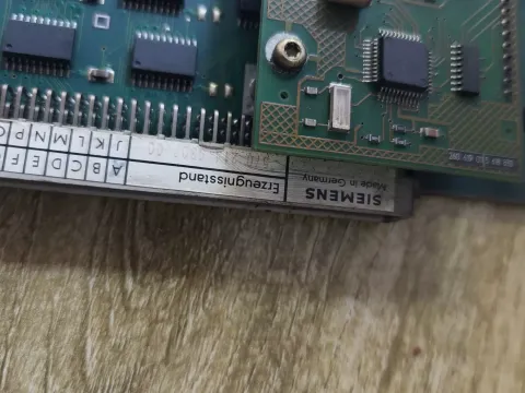Siemens 570 214 9802.00 / 570 515 9001.00 Industrial Control Board product photo 2