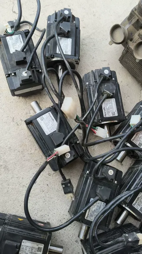 White Label MSC080-3U30-N751-0ACK-NTNN Motor & Drive Component product photo 2