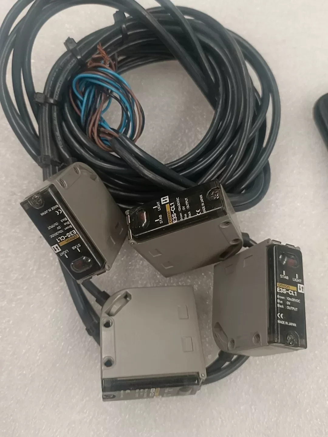 Omron E3S-CL1 Industrial Sensor product photo 1