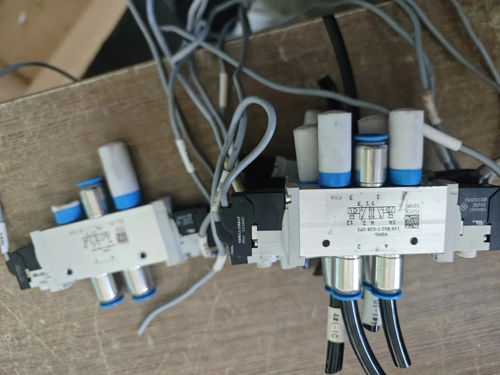 Festo VUVG-L14-B52-T-G18-1P3 Industrial Automation Component product photo 1