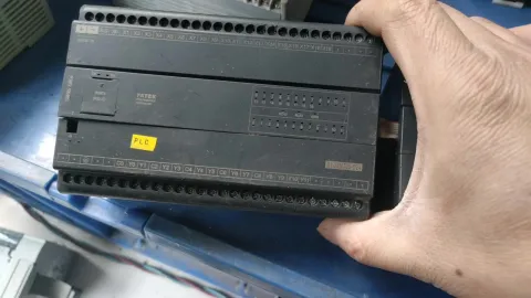 White Label B1-32MT25-D24 PLC Module product photo 3
