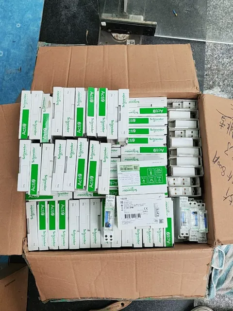Schneider Electric 15335 Industrial Sensor product photo 1