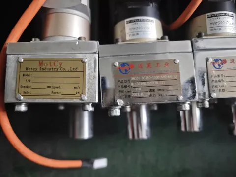 Siemens 1FL6024-2AF21-1AB1 Motor & Drive Component product photo 2