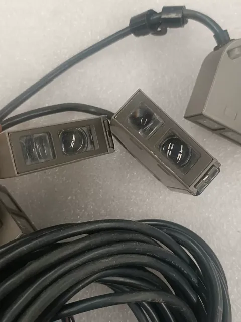 Omron E3S-CL1 Industrial Sensor product photo 5