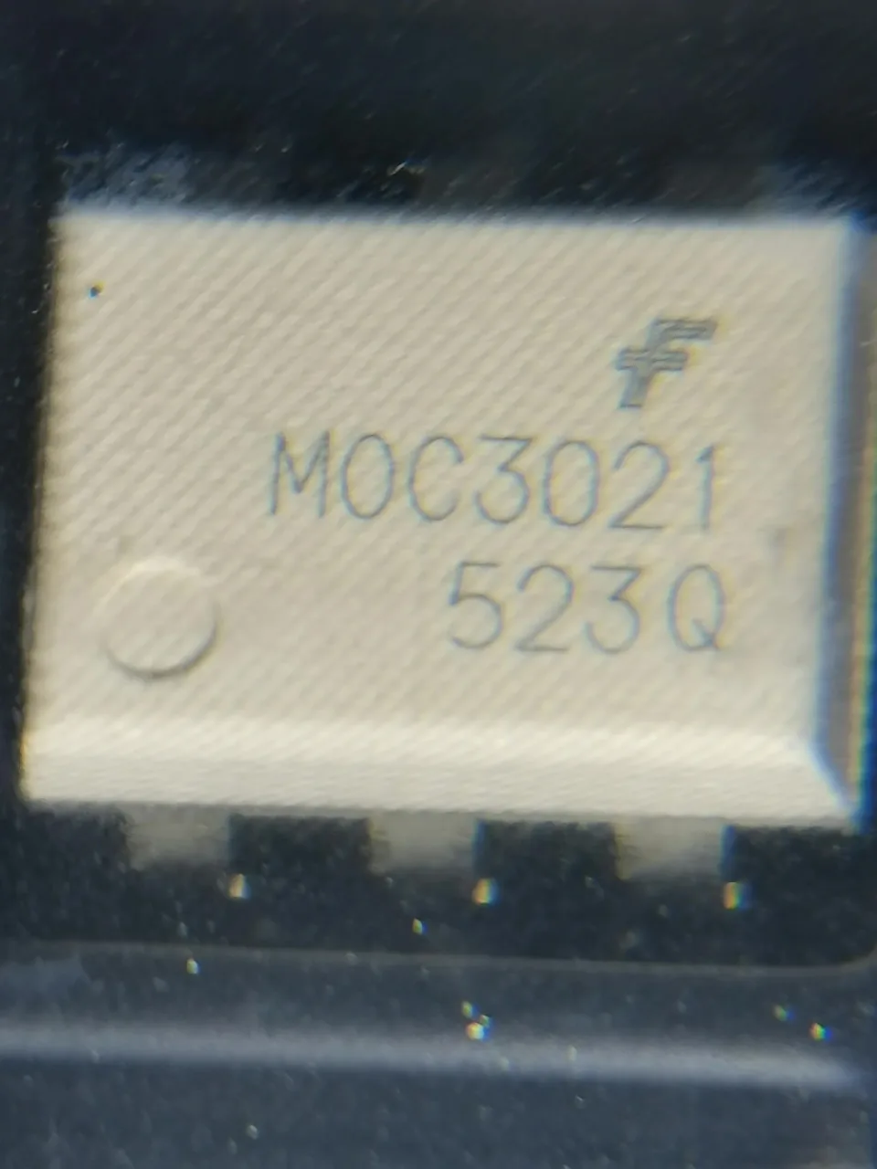 Fairchild Semiconductor MOC3021SR2M Industrial Automation Component product photo 1