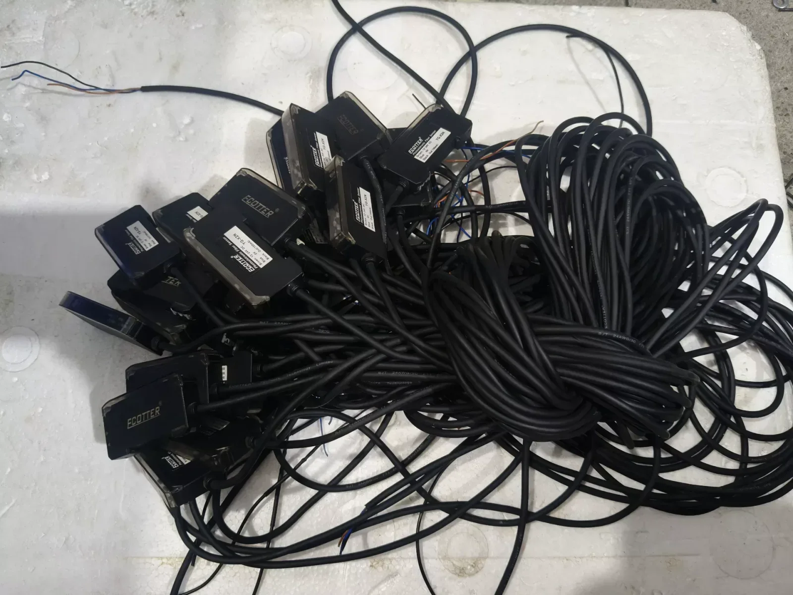 ECOTTER YG-X2N Industrial Sensor product photo 1