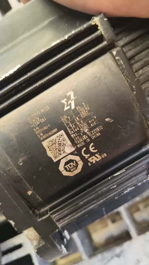 Yaskawa SGM7G-13AFC61 Motor & Drive Component — product photo 5 of 17