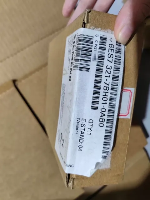 Siemens 6ES7321-7BH01-0AB0 PLC Module — product photo 6 of 7