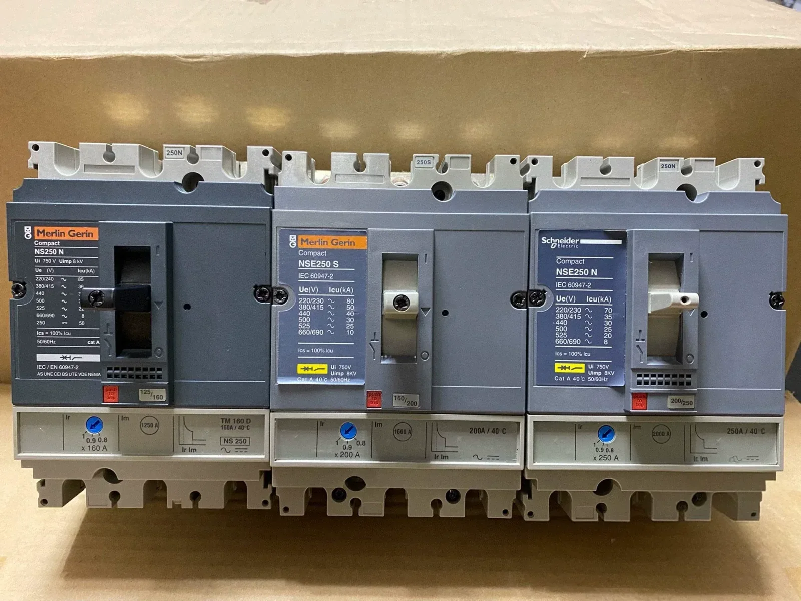 Schneider Electric / Merlin Gerin NS250N / NSE250N / NSE250S / NS250H Industrial Automation Component product photo 1