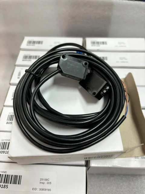 White Label Q21KNS Industrial Sensor product photo 2