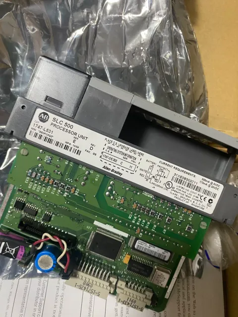 Allen-Bradley 1747-L511 Industrial Automation Component product photo 5