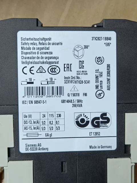 Siemens 3TK2827-1BB40 Industrial Relay — product photo 11 of 17