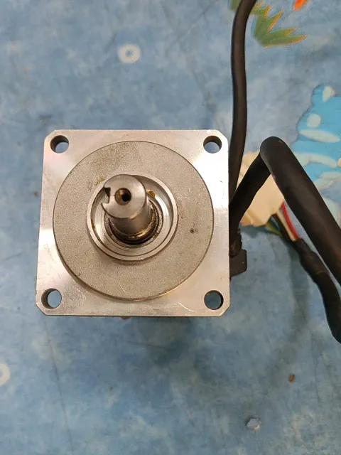 Allen-Bradley TL-A230P-BJ32AA Motor & Drive Component — product photo 6 of 10
