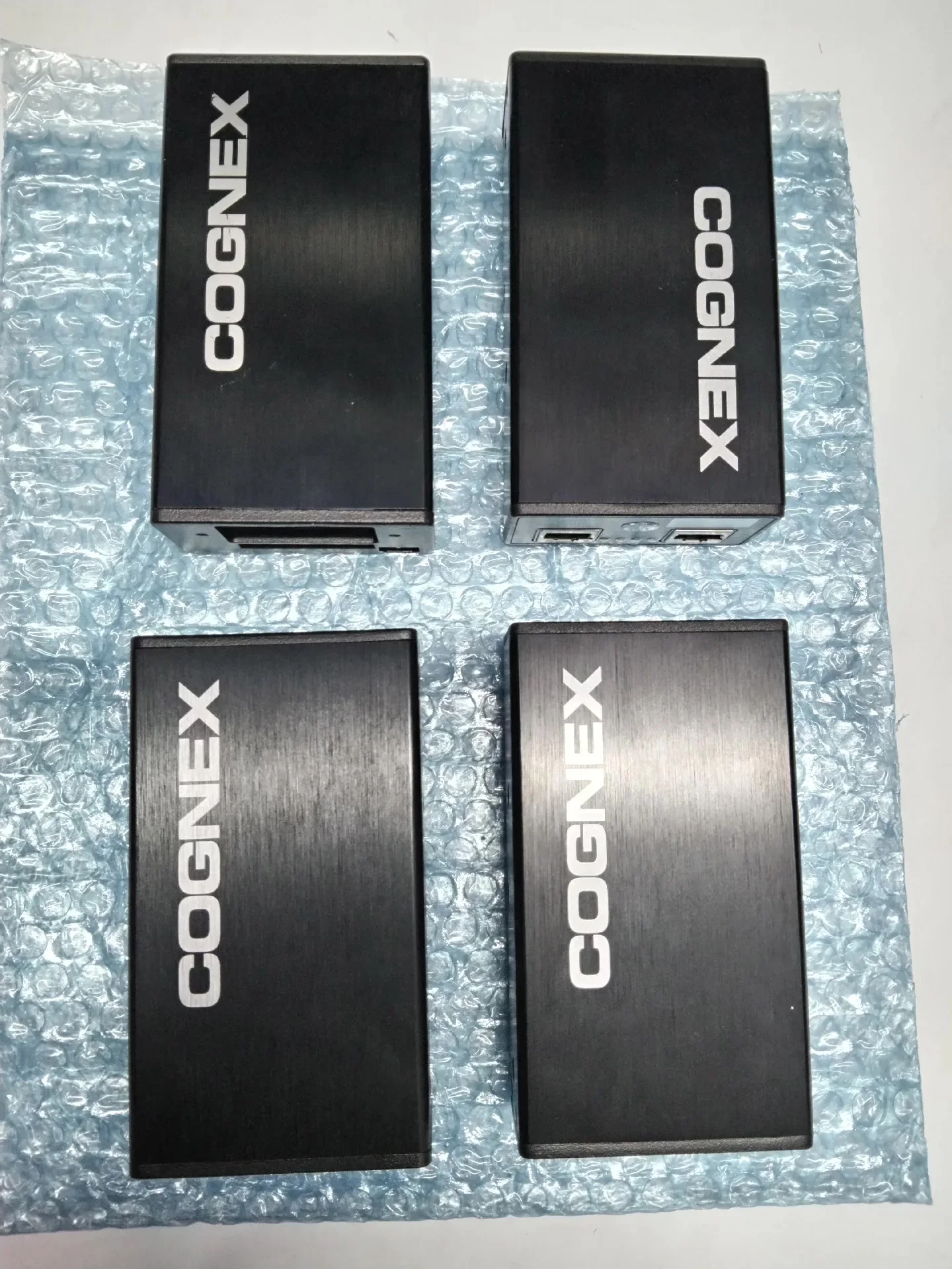 Cognex IS1740 / IS1741 Industrial Sensor product photo 2