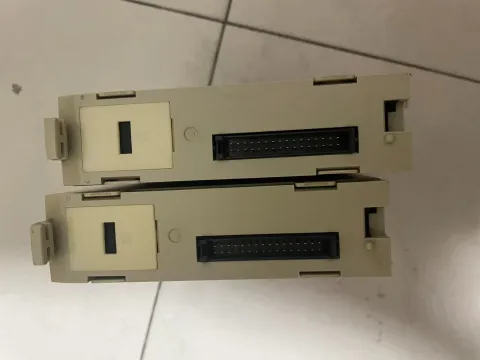 OMRON C200H-OC224 PLC Module — product photo 3 of 10