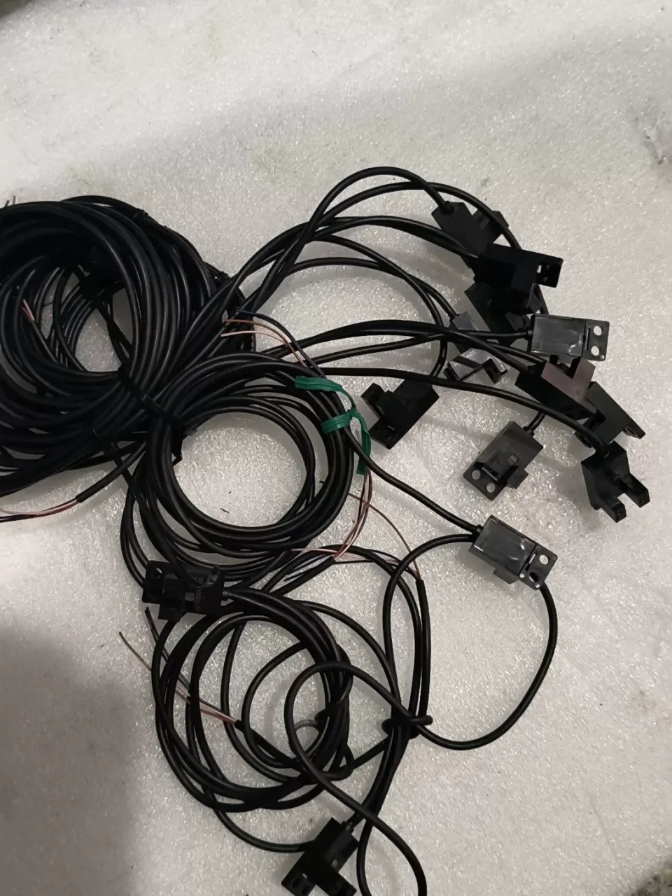 OMRON EE-SX671-WR Industrial Sensor product photo 1