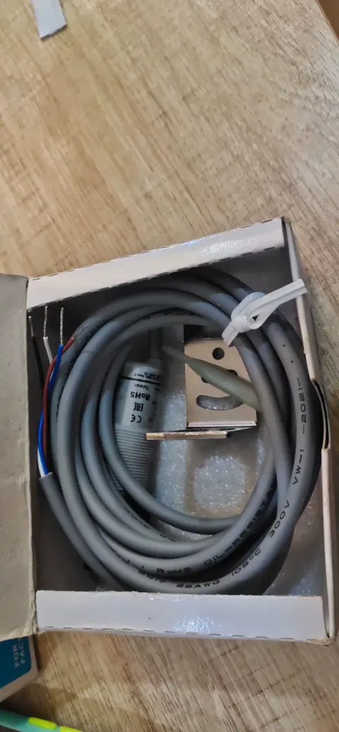 FOTEK CDR-30X Industrial Sensor — product photo 4 of 4