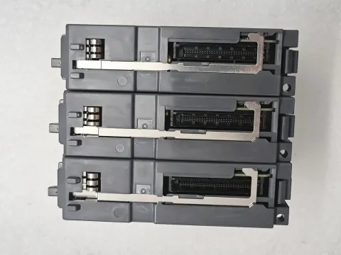 Mitsubishi Electric QJ71C24N Industrial Automation Component — product photo 37 of 44