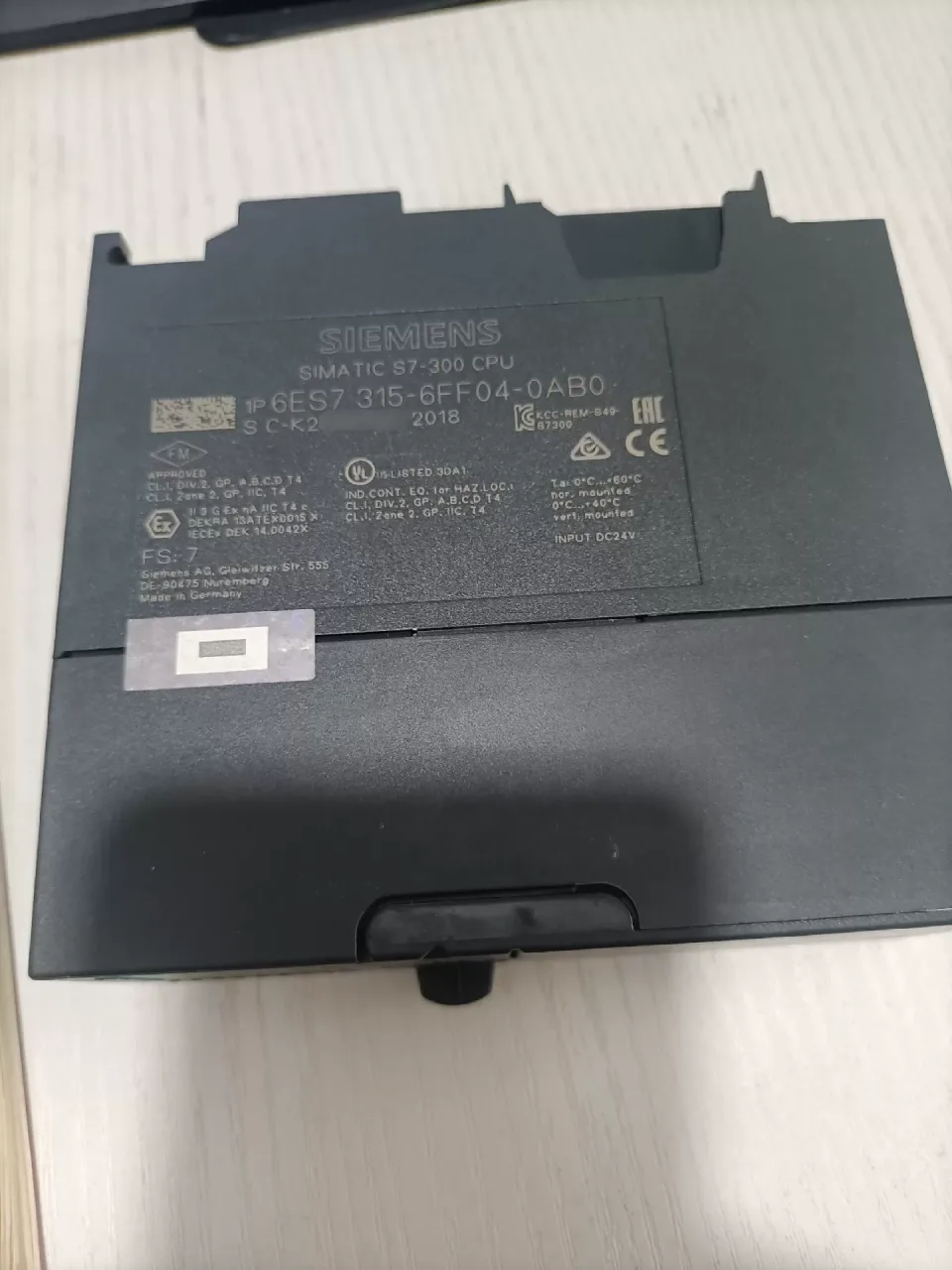 Siemens 6ES7 315-6FF04-0AB0 Industrial Automation Component product photo 1
