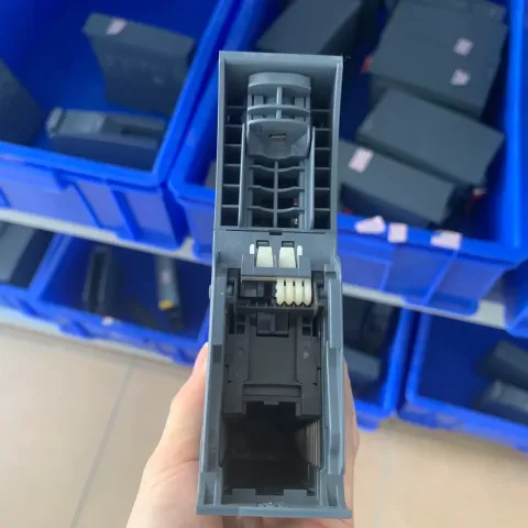 Siemens 6ES7522-1BH01-0AB0 PLC Module — product photo 18 of 20
