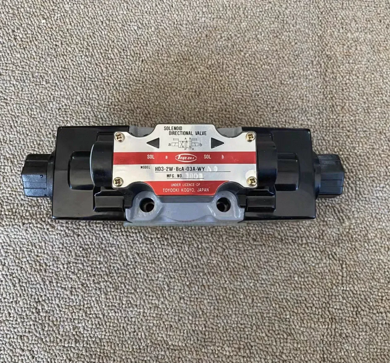 TOYOOKI HD3-2W-BCA-03A-WY Industrial Automation Component product photo 1